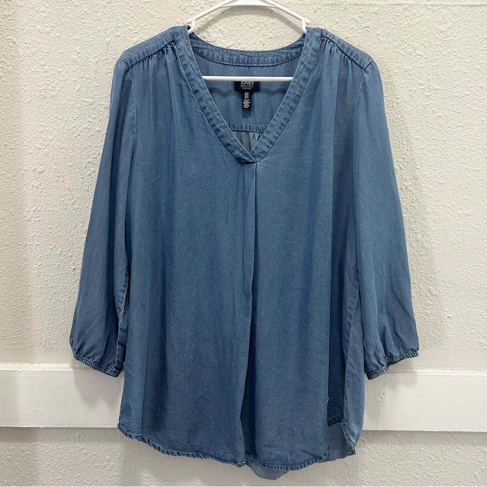 Jones New York Blue Denim V-Neck 3/4 Sleeve Top Size M